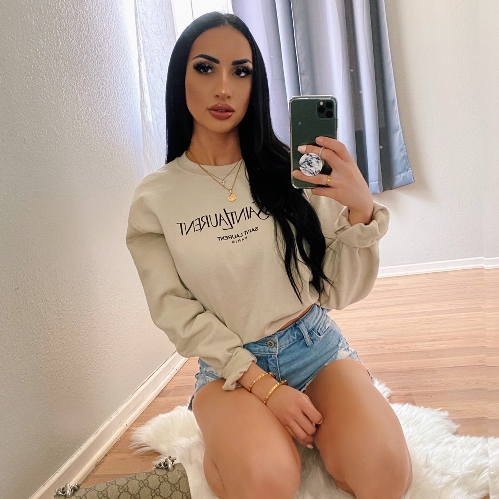 Meet your Posher, Alyssa